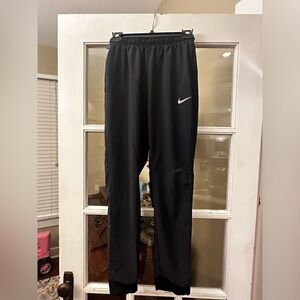 Nike Youth Training Jogger Pant Tapered Leg Size XL Black